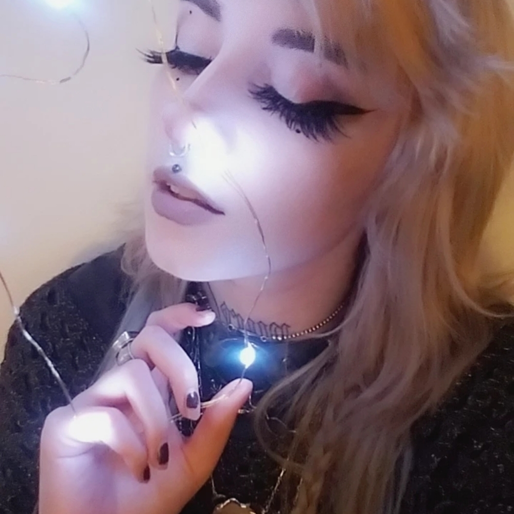 Meet your Posher, Shai